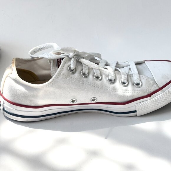 Converse Chuck Taylor All Star Classic Canvas Unisex Sneakers - sz 6 Women's - Picture 12 of 16